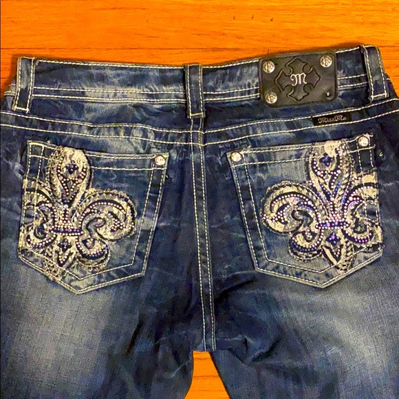 Dark washed jeans - Picture 2 of 2